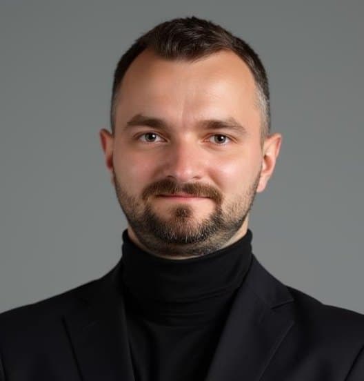 Paweł Ząbek, Deep Tech Summit team